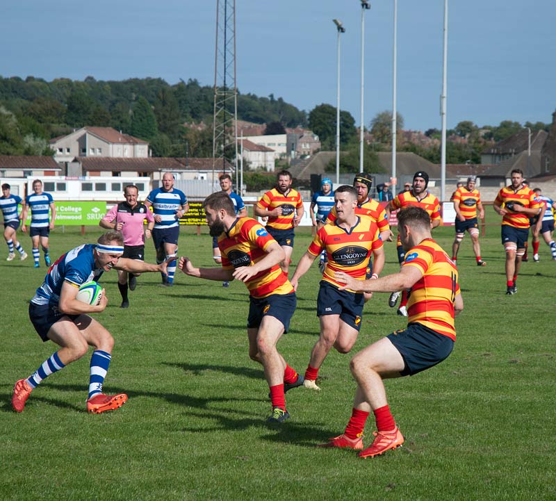 West have a bad day at Duffus Park